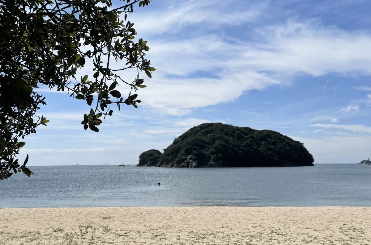 最高な海。を拝んでいる私最高...